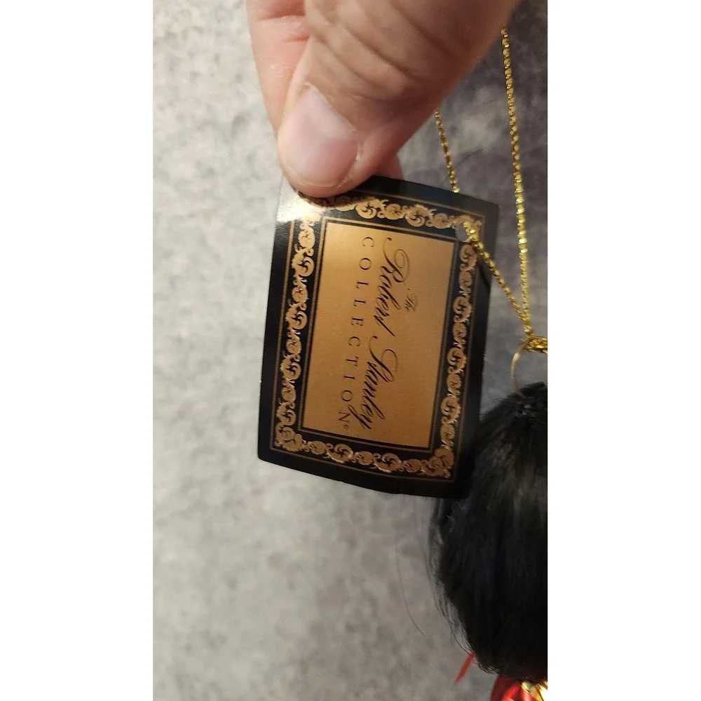 None brand robert